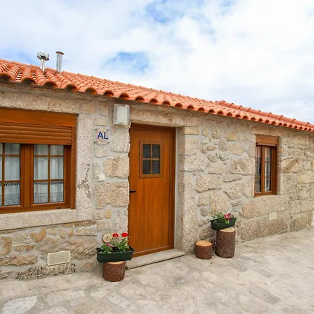 Casa Do Avo - Kır Evi